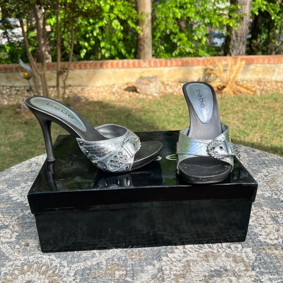 Vintage BeBe Carmen Heels - Size 5 - Picture 3 of 17